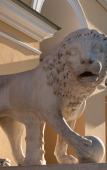 Туры в отель Four Seasons Hotel Lion Palace Туры в отель Four Seasons Hotel Lion Palace