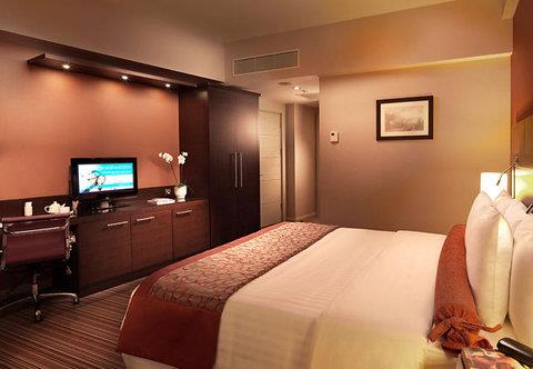 Courtyard by Marriott Istanbul West 5*
