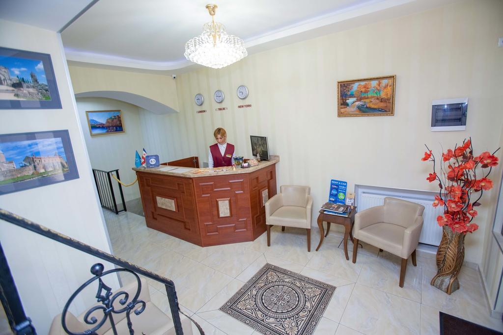 Туры в Rustaveli Palace