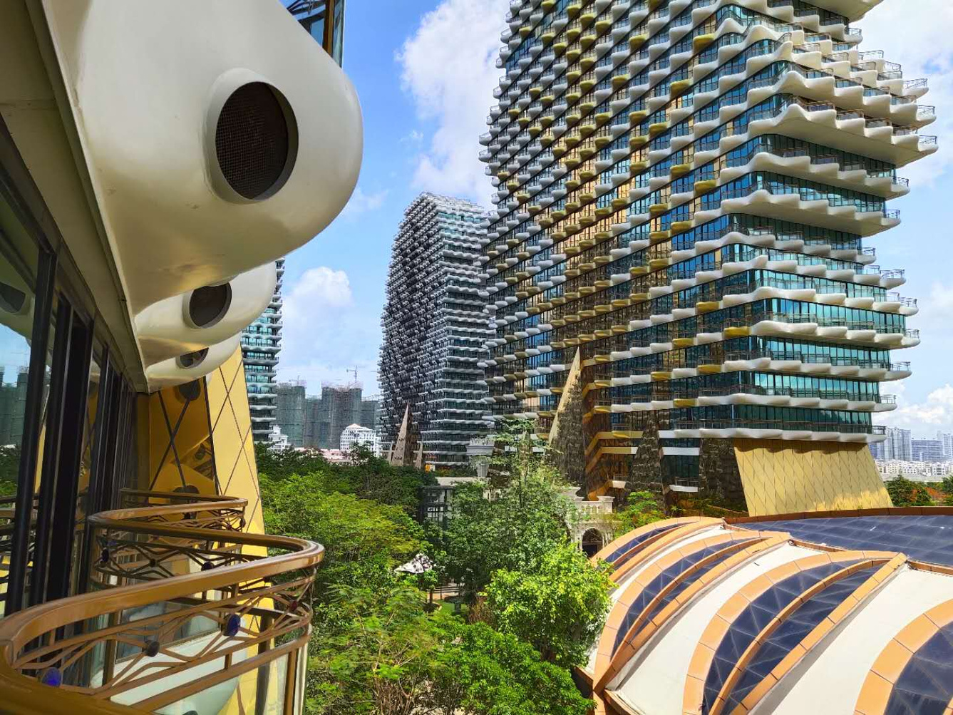 Beauty Crown Hotel 5*