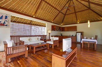 Balibaliku Beach Front Luxury Private Pool Villa 4*