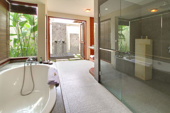 Balibaliku Beach Front Luxury Private Pool Villa 4*