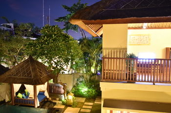 Balibaliku Beach Front Luxury Private Pool Villa 4*