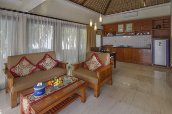 Balibaliku Beach Front Luxury Private Pool Villa 4*