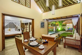 Balibaliku Beach Front Luxury Private Pool Villa 4*