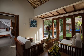 Balibaliku Beach Front Luxury Private Pool Villa 4*
