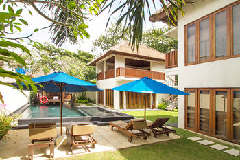 Balibaliku Beach Front Luxury Private Pool Villa 4*