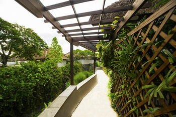 The Samata 4*