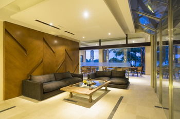 The Samata 4*