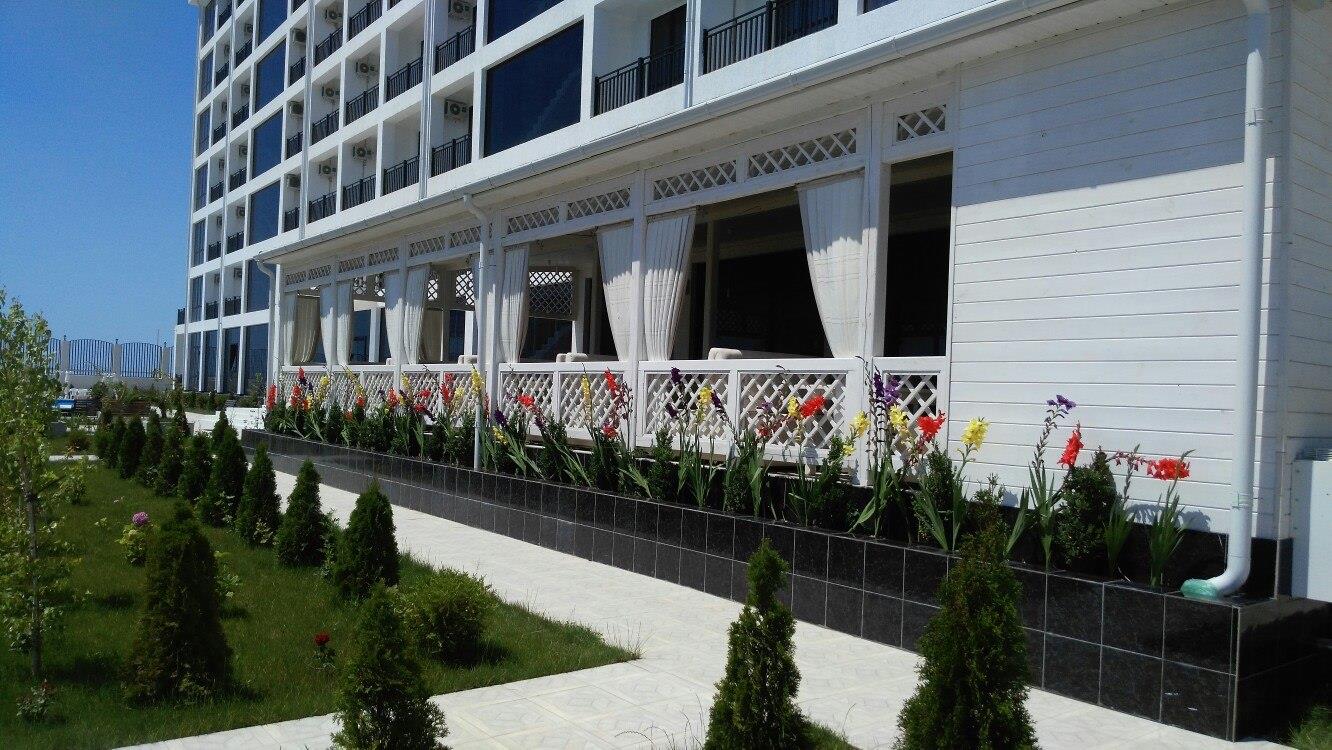 Paradise Beach Hotel 4*