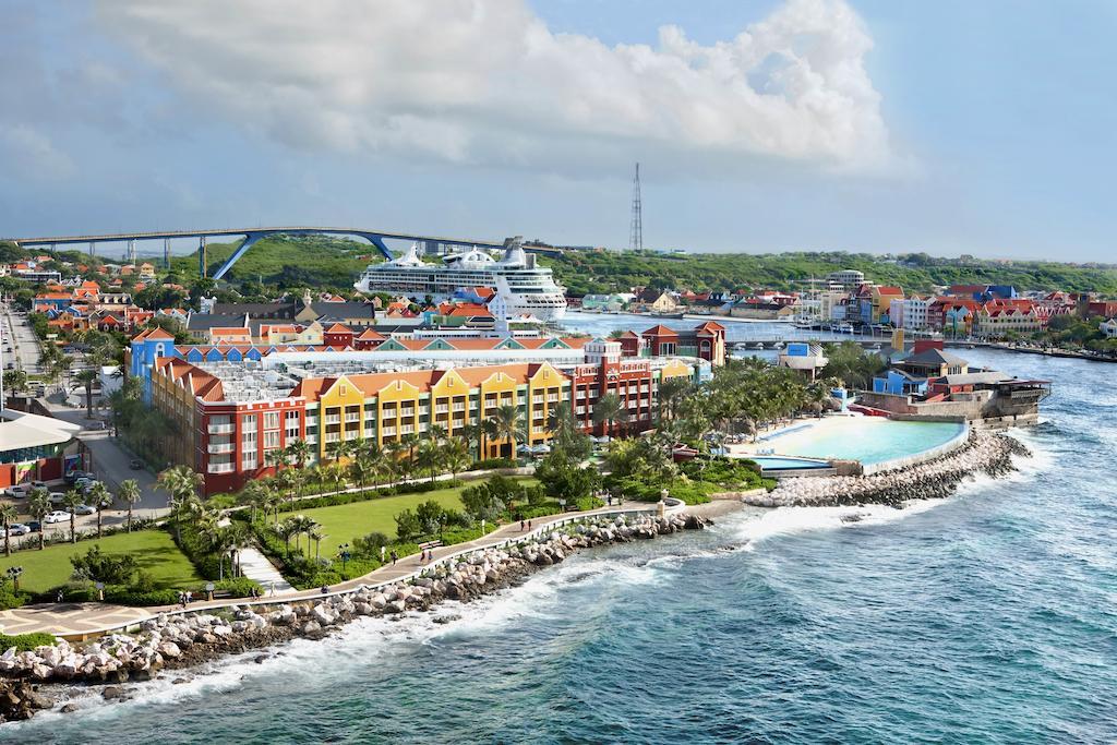 Renaissance Curacao Resort & Casino