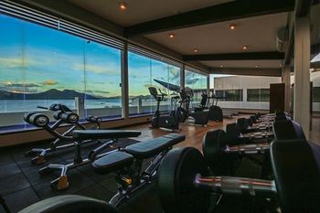 Two Seasons Coron Bayside Hotel 4*
