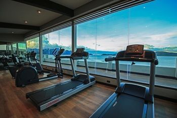 Two Seasons Coron Bayside Hotel 4*
