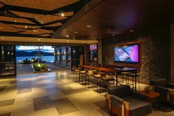 Two Seasons Coron Bayside Hotel 4*