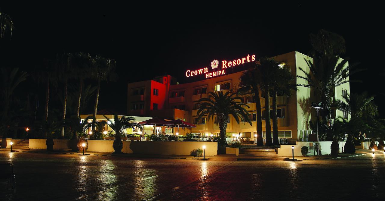 Crown Resorts Henipa 3*