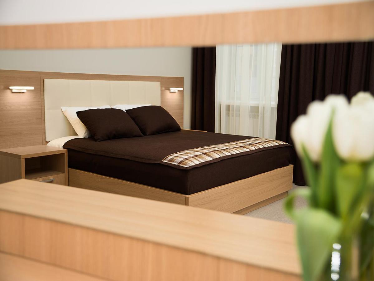 Кровать гостиничного типа