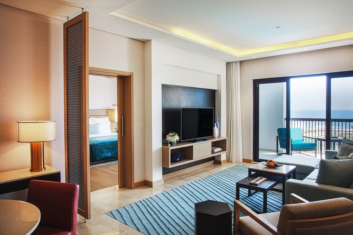 Отель INTERCONTINENTAL Fujairah Resort 5*
