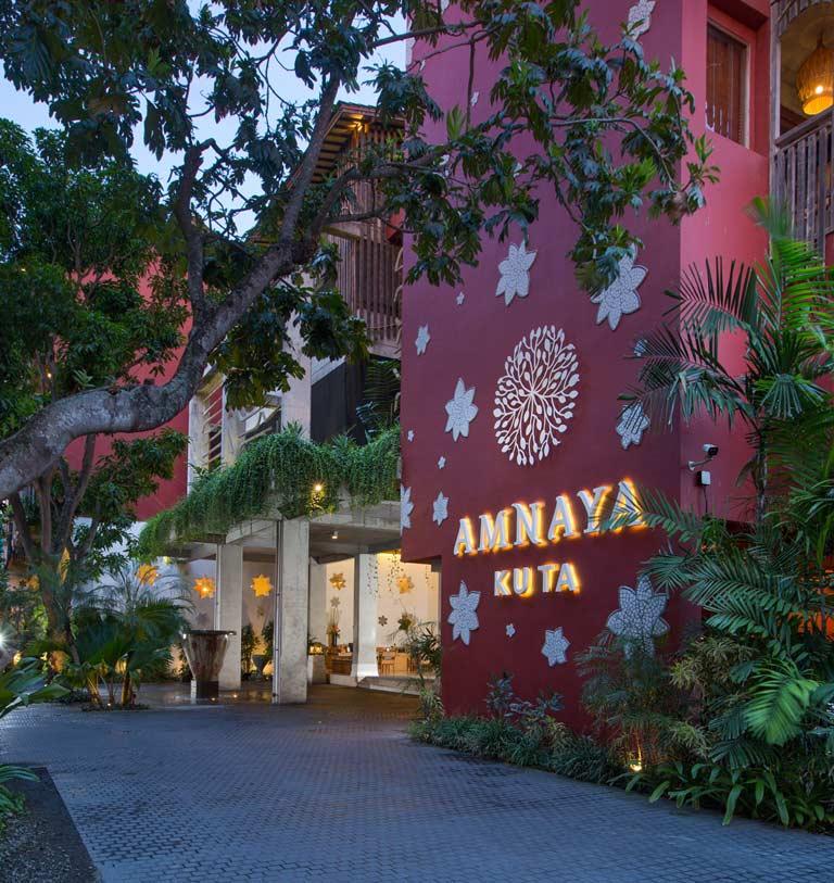Amnaya Resort Kuta 4*