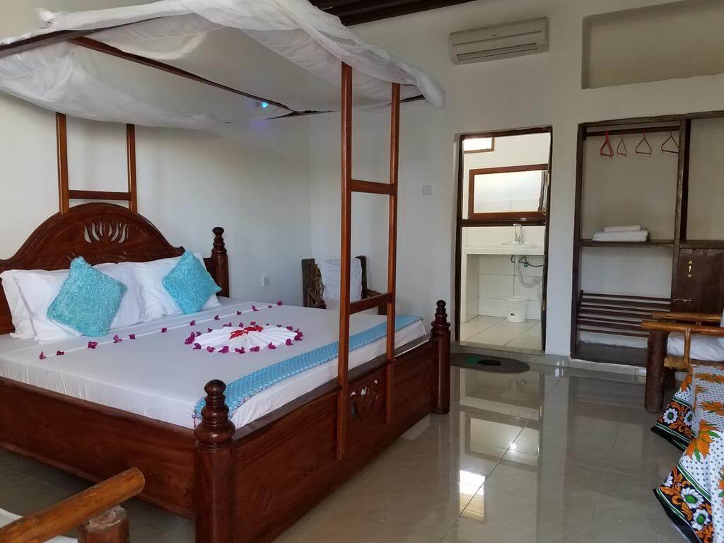 Baraka Beach Bungalows 3*