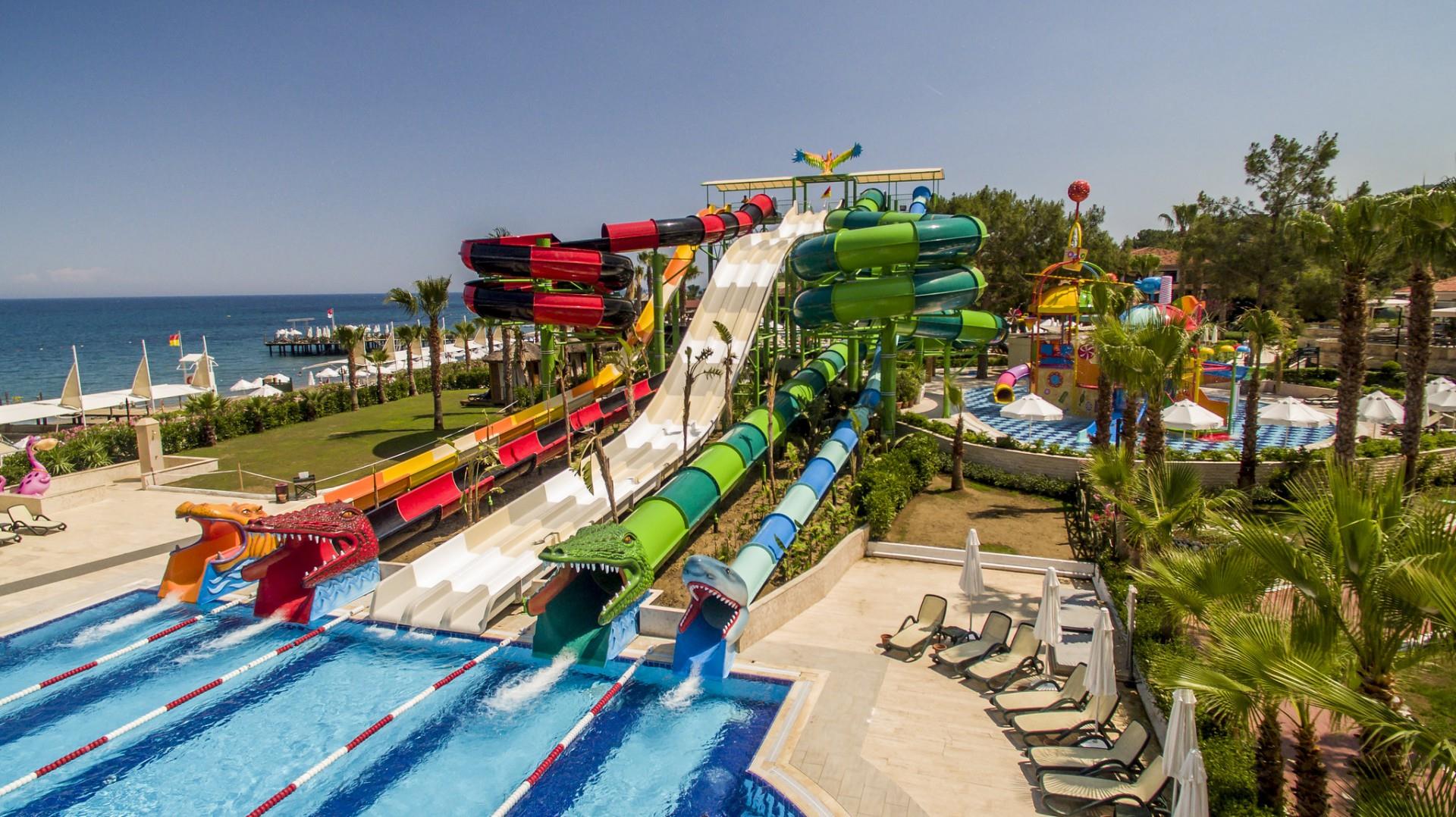 Туры в отель Crystal Flora Beach Resort 5*, Бельдиби, Турция