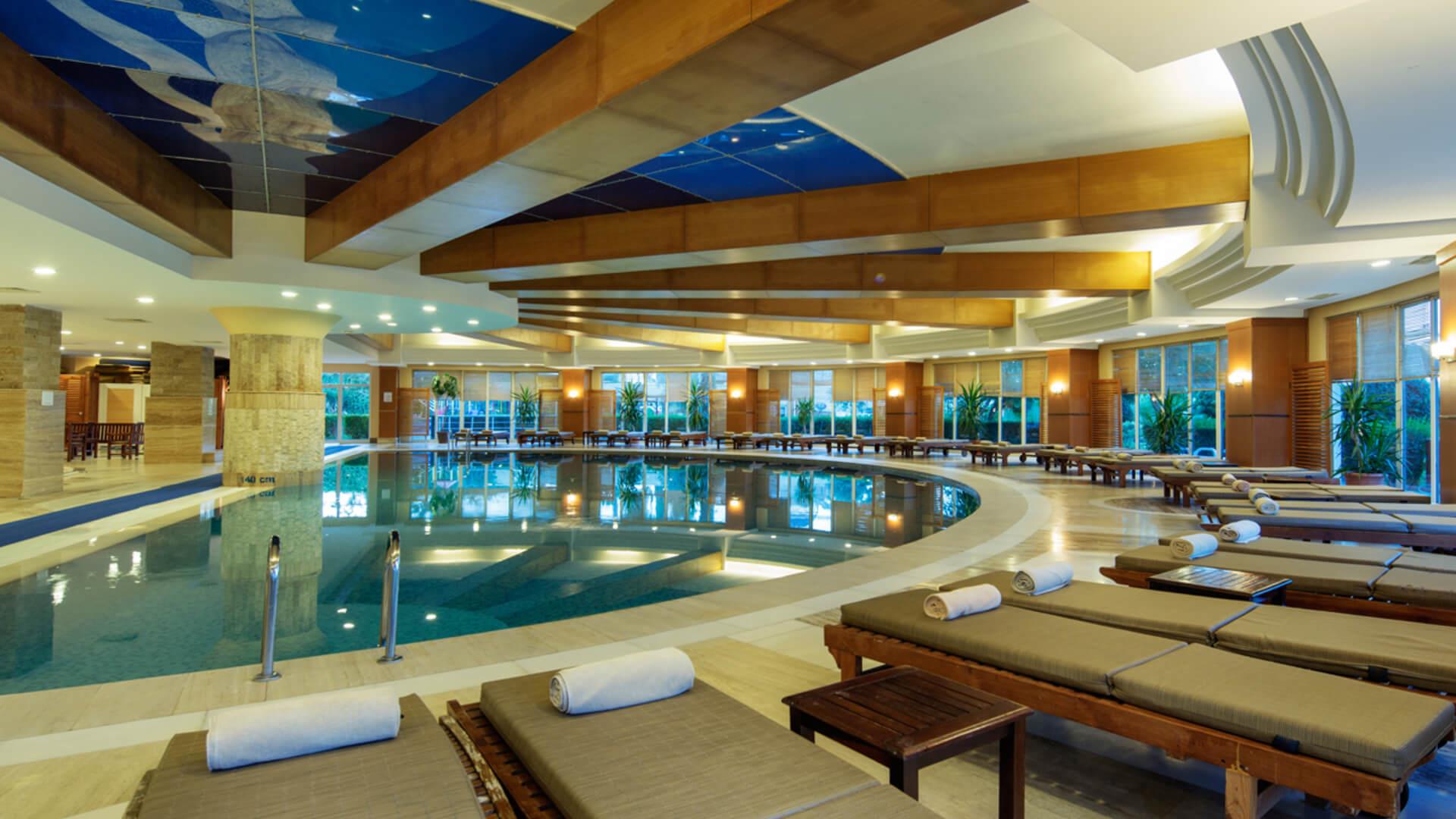 Туры в Crystal Admiral Resort Suites & Spa