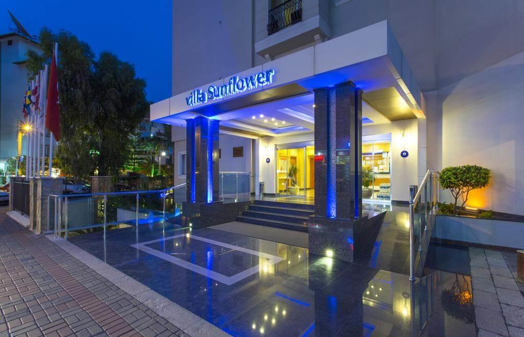 Villa Sunflower Aparts & Suites Hotel 4*