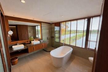 Koi Resort & Spa 5*