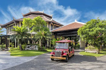 Koi Resort & Spa 5*