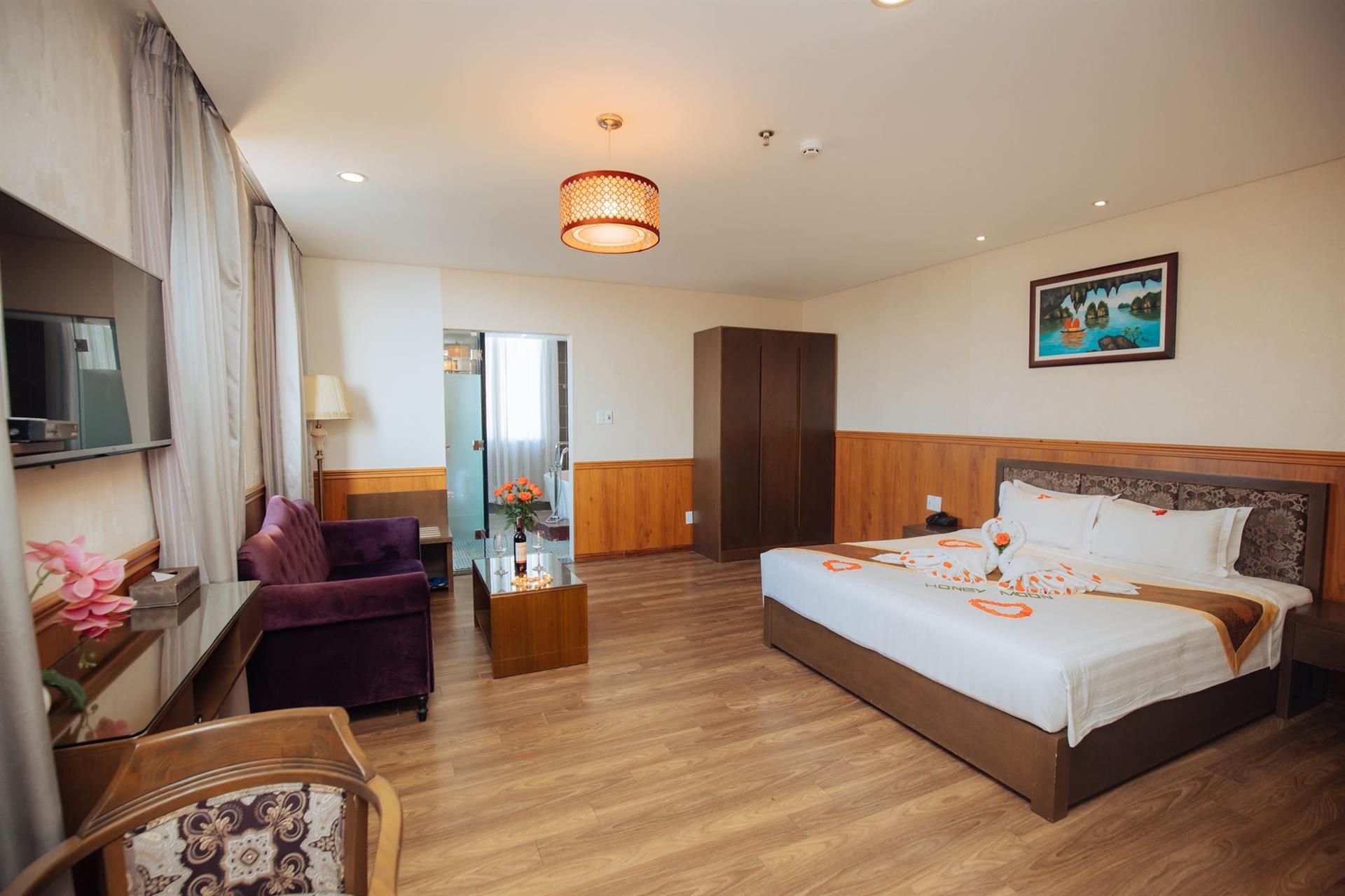 Danaciti Hotel 4*