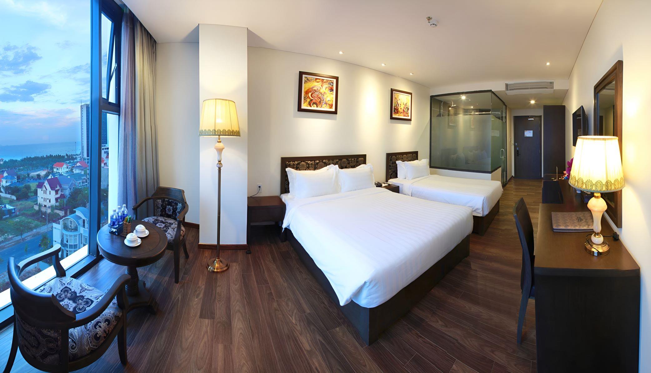 Danaciti Hotel 4*