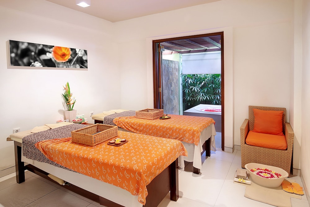Harris Hotel Raya Kuta - Bali 4*