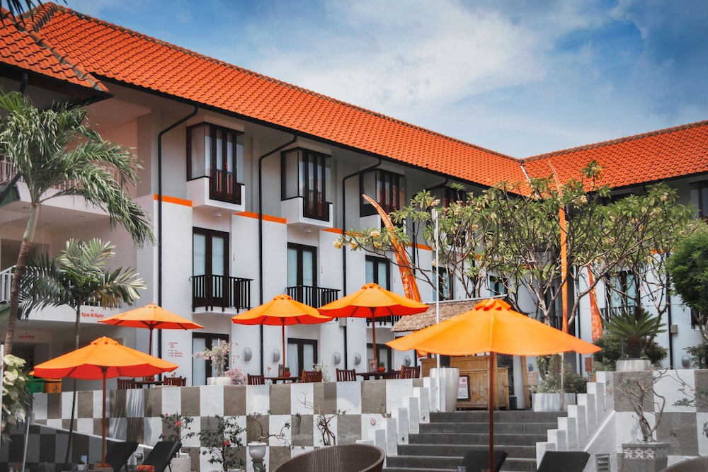 Harris Hotel Raya Kuta - Bali 4*