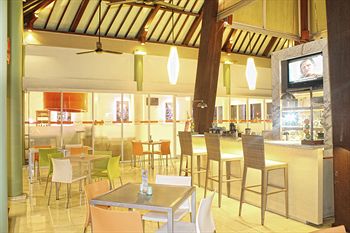 Harris Hotel Raya Kuta - Bali 4*