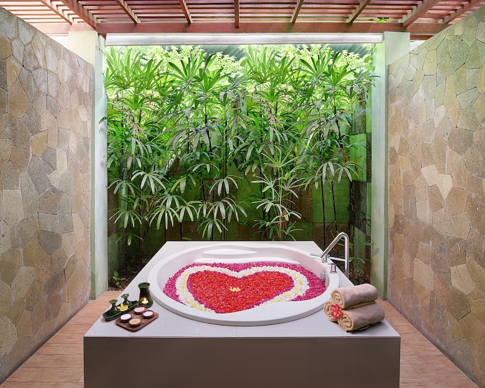 Harris Hotel Raya Kuta - Bali 4*