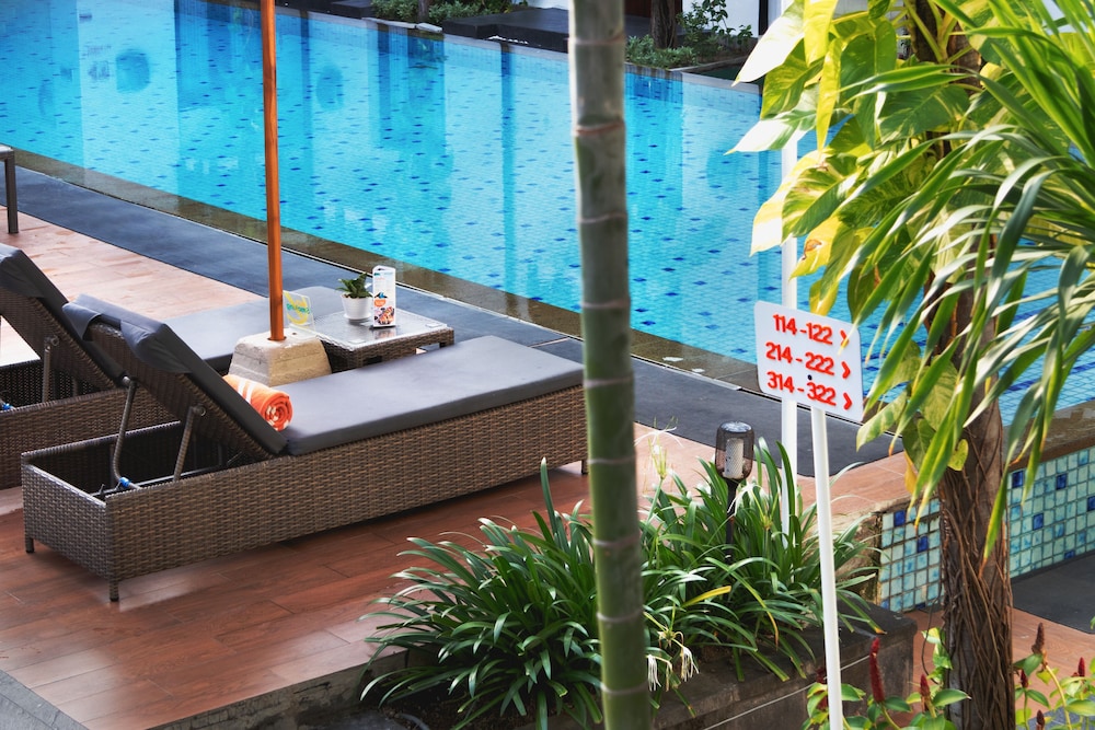 Harris Hotel Raya Kuta - Bali 4*