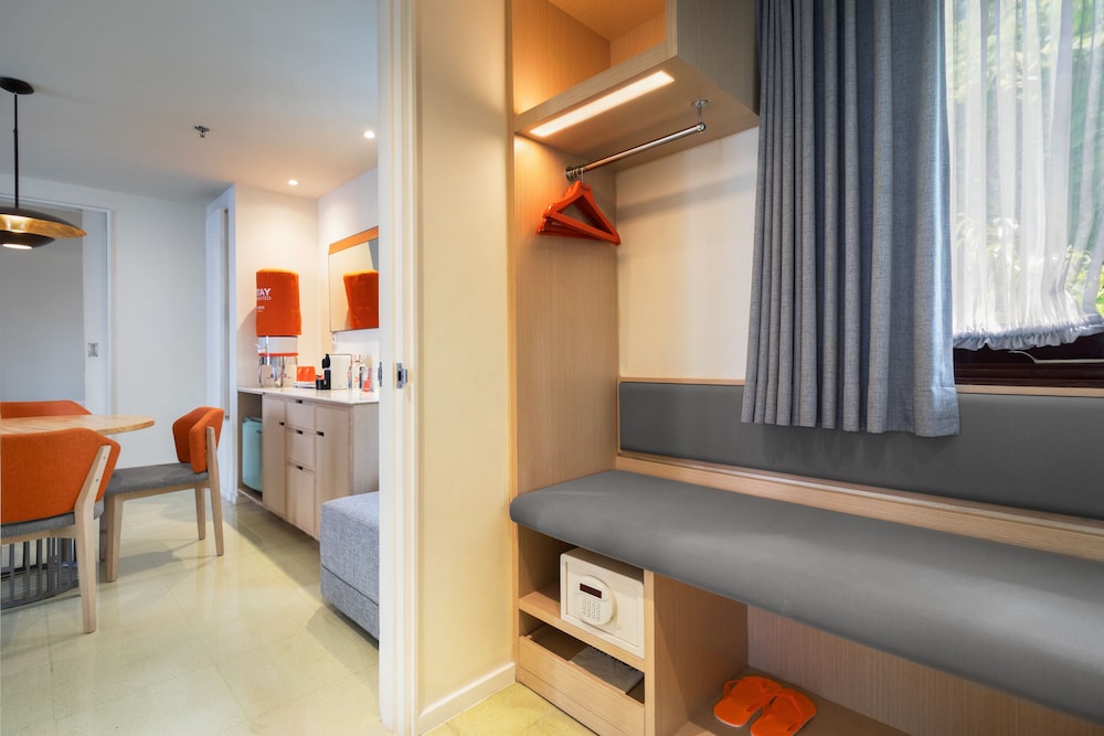 Harris Hotel Raya Kuta - Bali 4*
