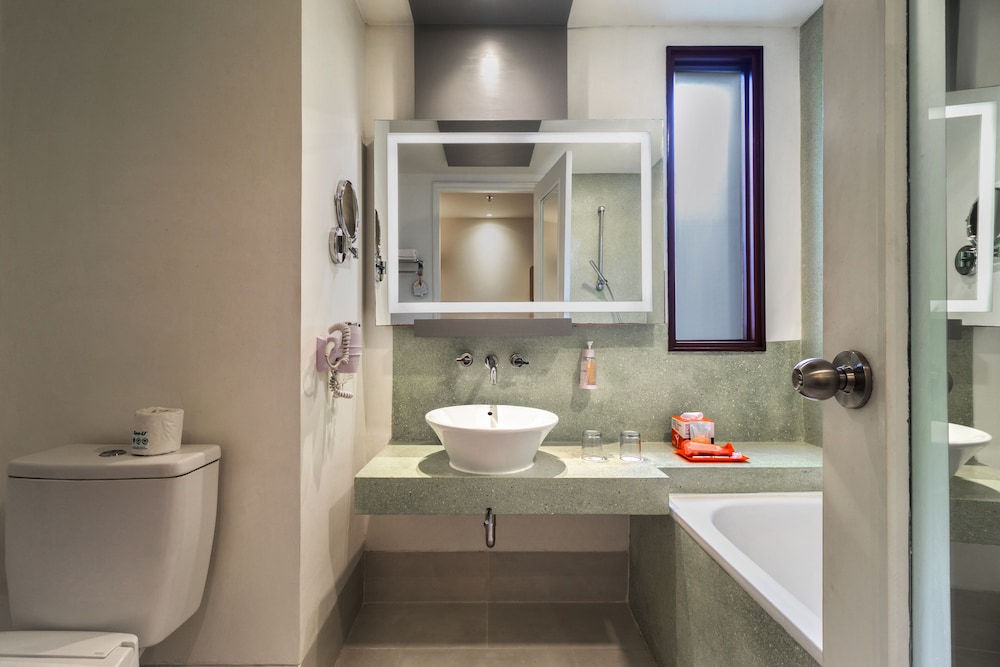Harris Hotel Raya Kuta - Bali 4*