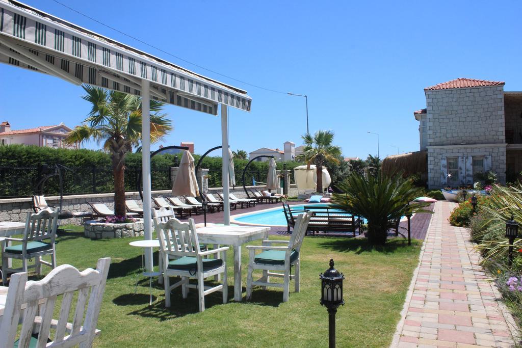 Alacati Marina Palace Boutique Hotel 3*