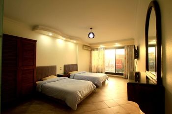 Arabesque Hotel 2*