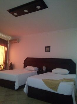 Arabesque Hotel 2*