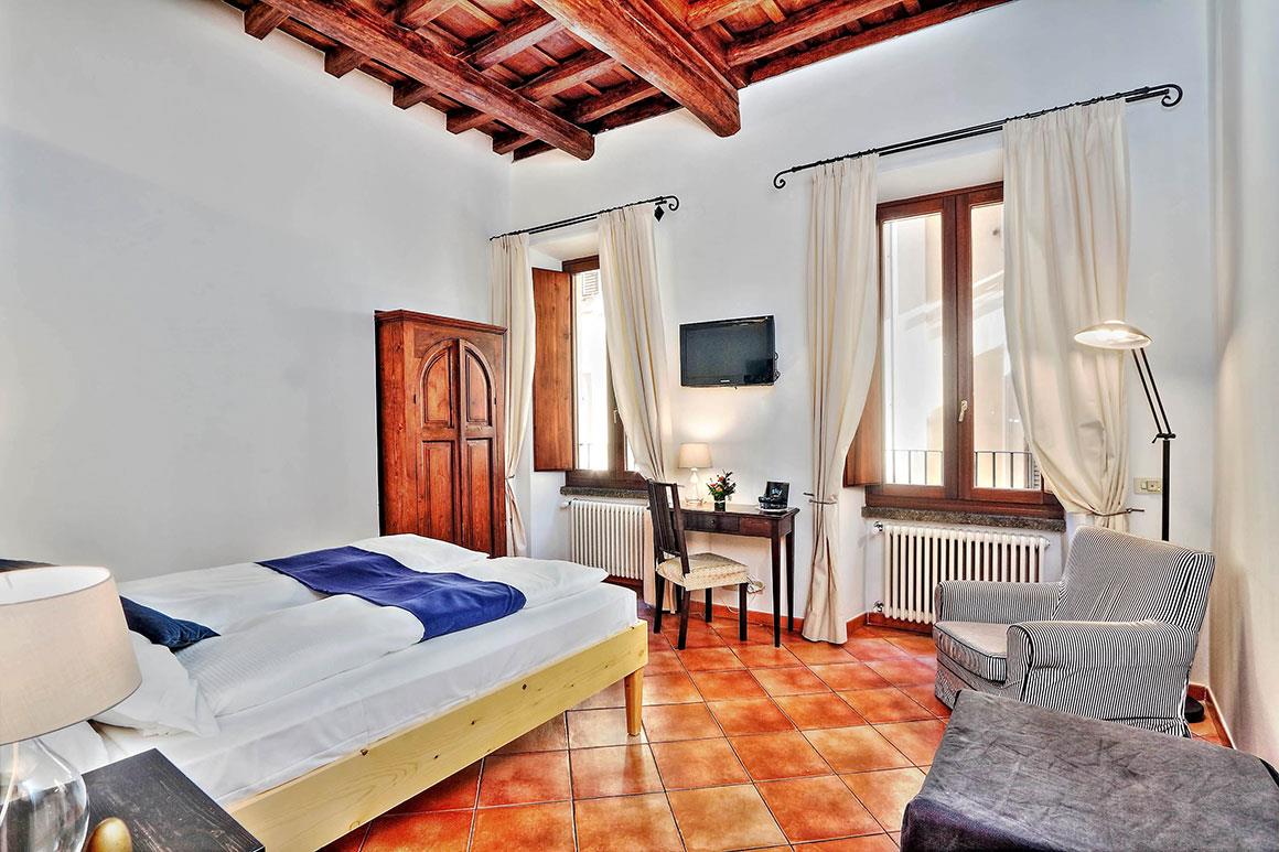 Palazzo Olivia Rooms & Apartments 3*