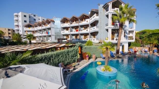 Hotel California Resort 4*