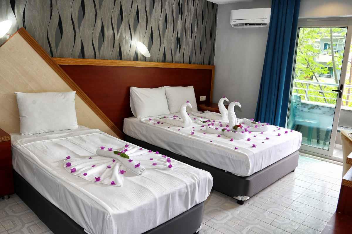 Bayar Garden Beach Holiday Village 4*