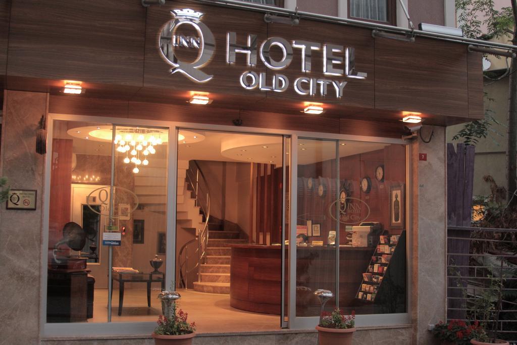 Q Hotel Old City 3*