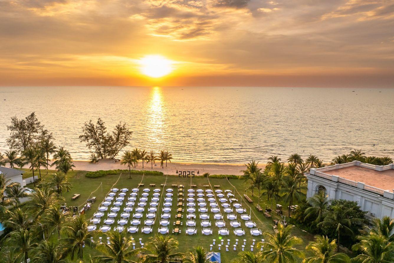 Sheraton Phu Quoc Long Beach Resort 5*