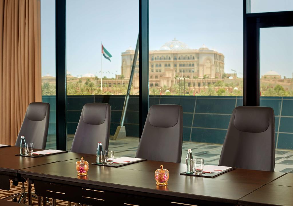 Grand Hyatt Abu Dhabi Hotel & Residences Emirates Pearl 5*