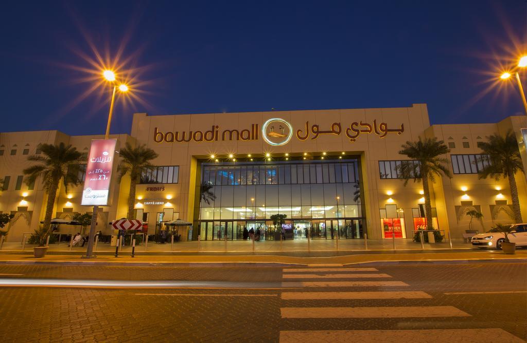 Ayla Bawadi Hotel & Mall 4*