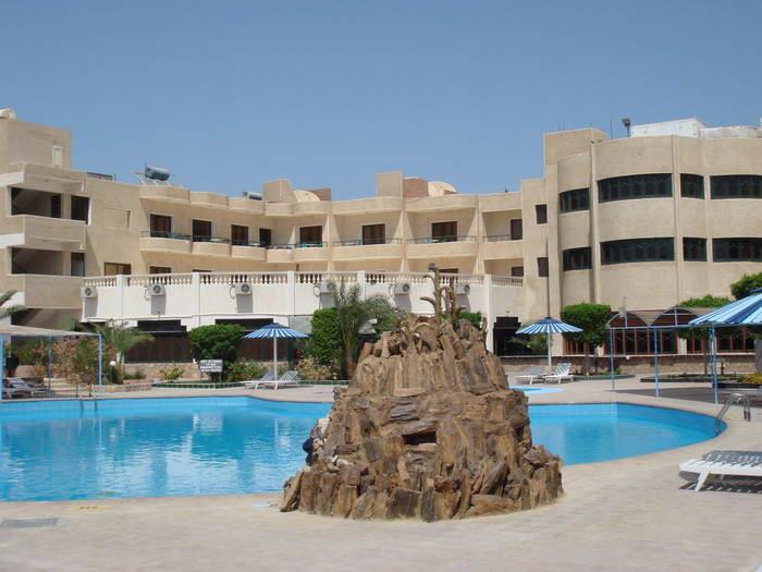 Туры в El Samaka Desert Inn