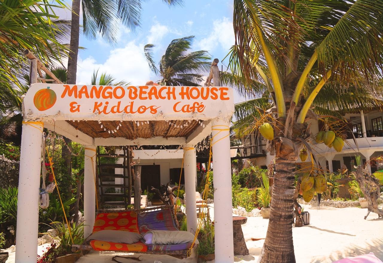 Mango Beach House 2*