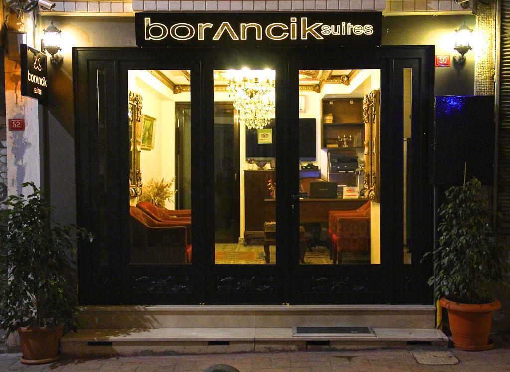 Borancik Suites 3*